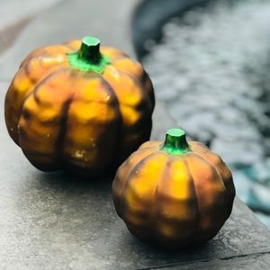 Pumpkins...Vintage glass